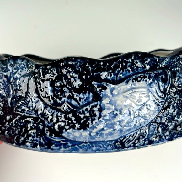 Vintage Ceramic Fish Motif Planter - Picture 8 of 10